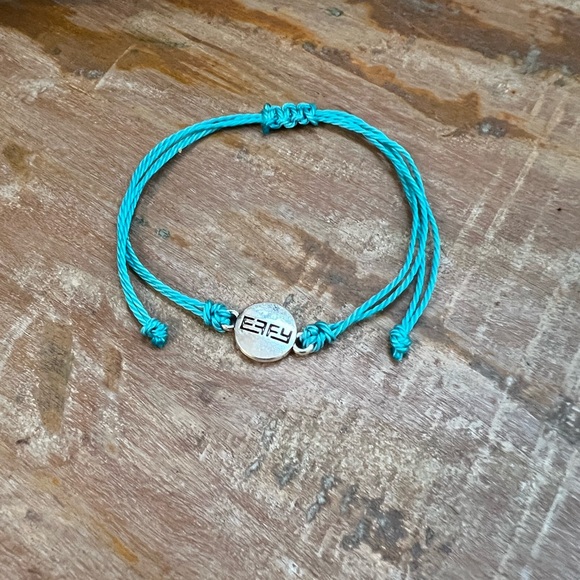 New Effy Silver and teal rope charm bracelet. Exclusive for Royal Caribbean - Picture 3 of 6